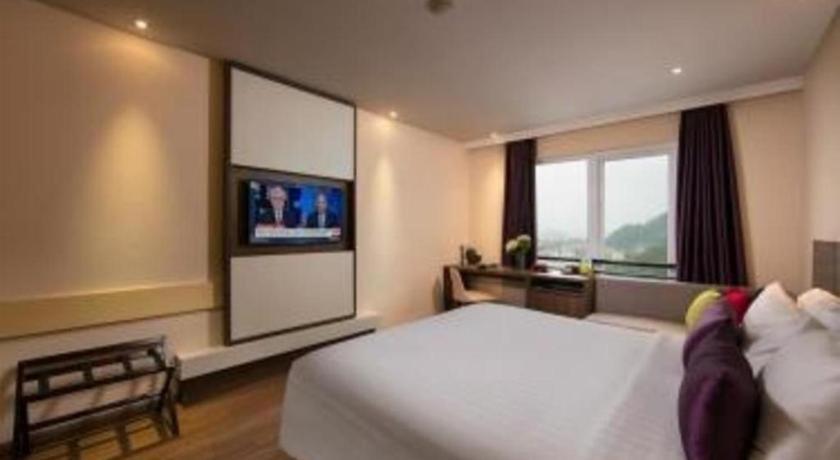 Halong Pearl Hotel Халонг Экстерьер фото